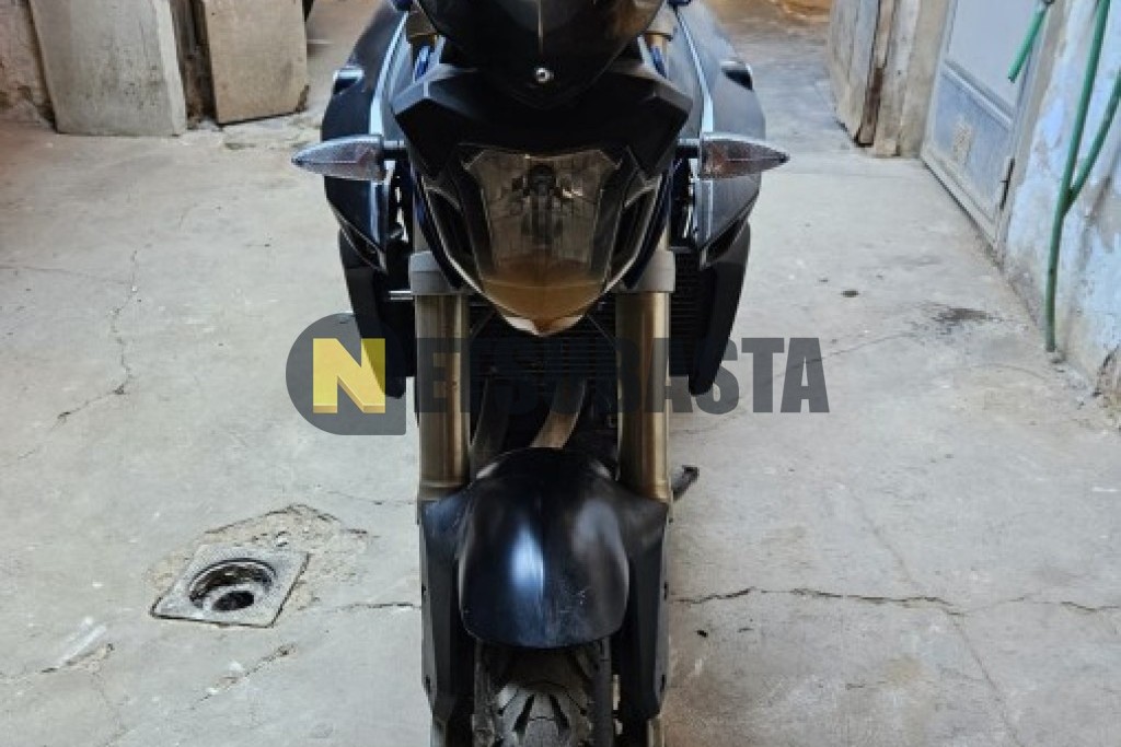 BMW F 800 R 2015