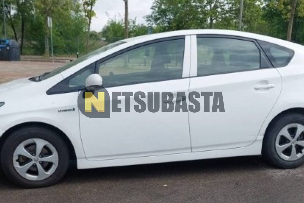 Toyota Prius 1.8 HSD 2014
