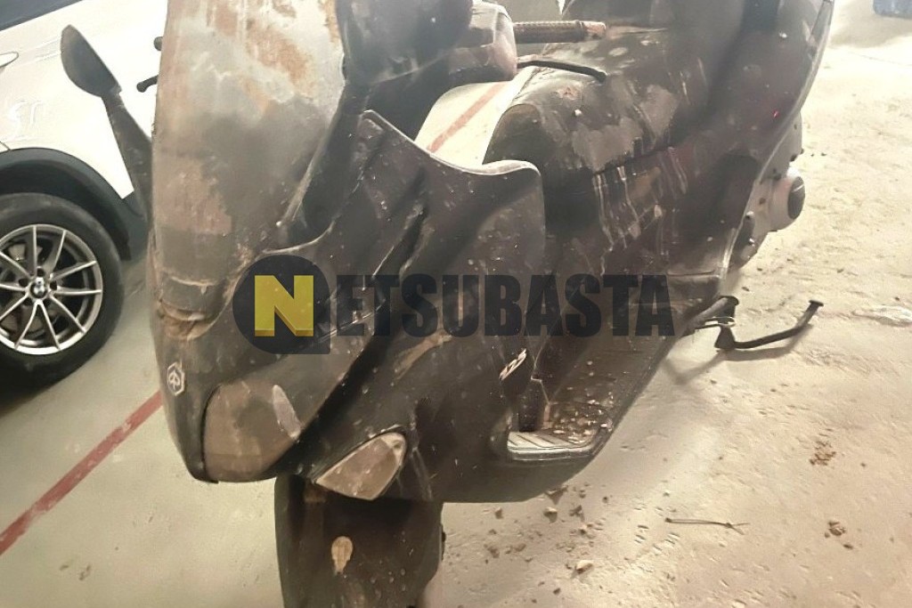 Piaggio X EVO 125 2016