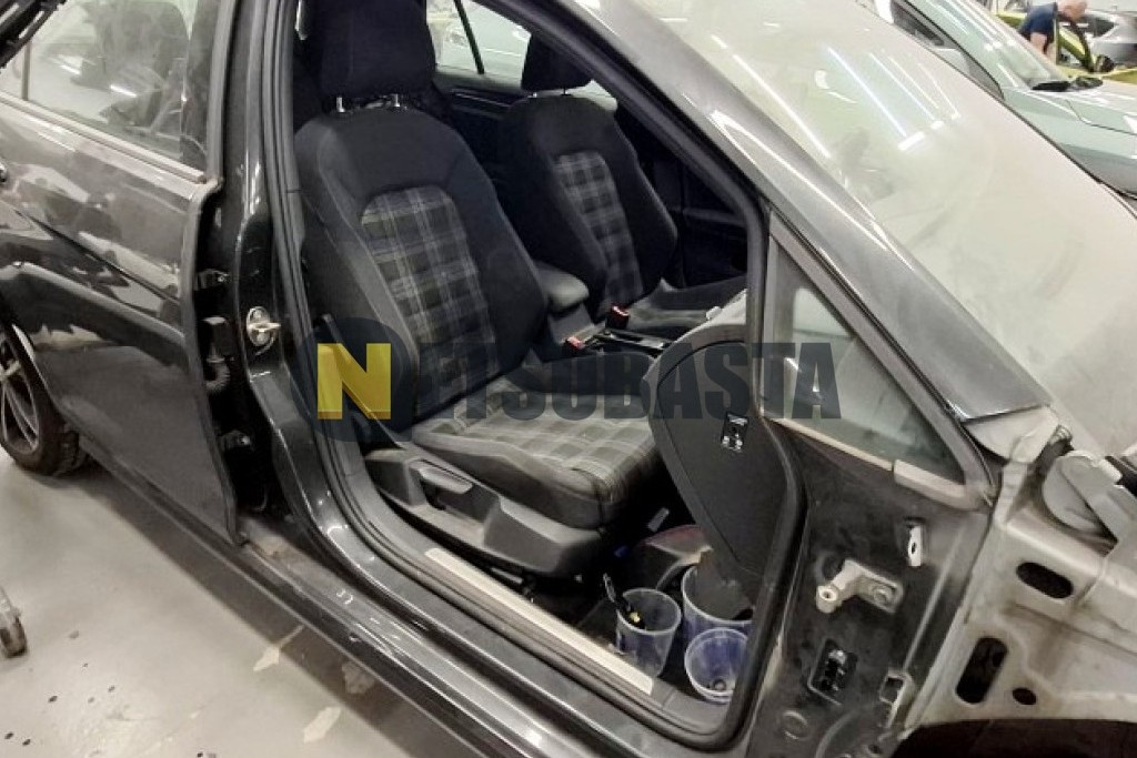 Volkswagen Golf GTE 1.4 TSI e-Power 2015