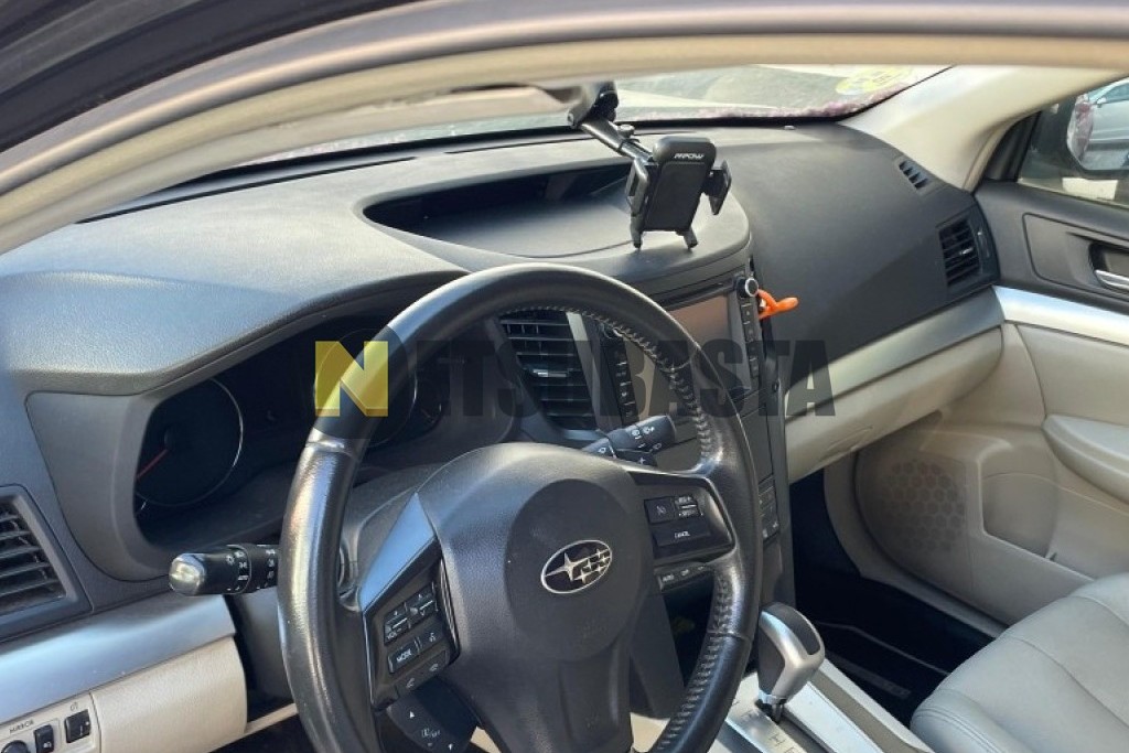 Subaru Outback 2.0 Boxer Diesel Lineartronic 2013