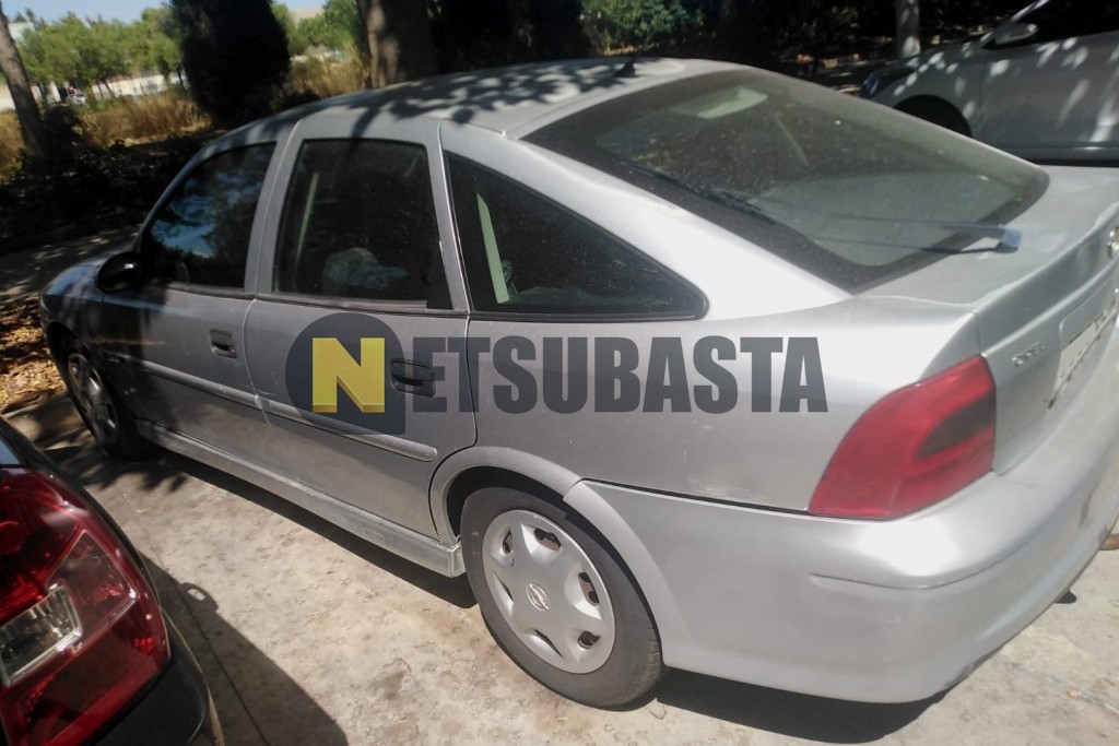Opel Vectra 2.0 DTI 16v 2000