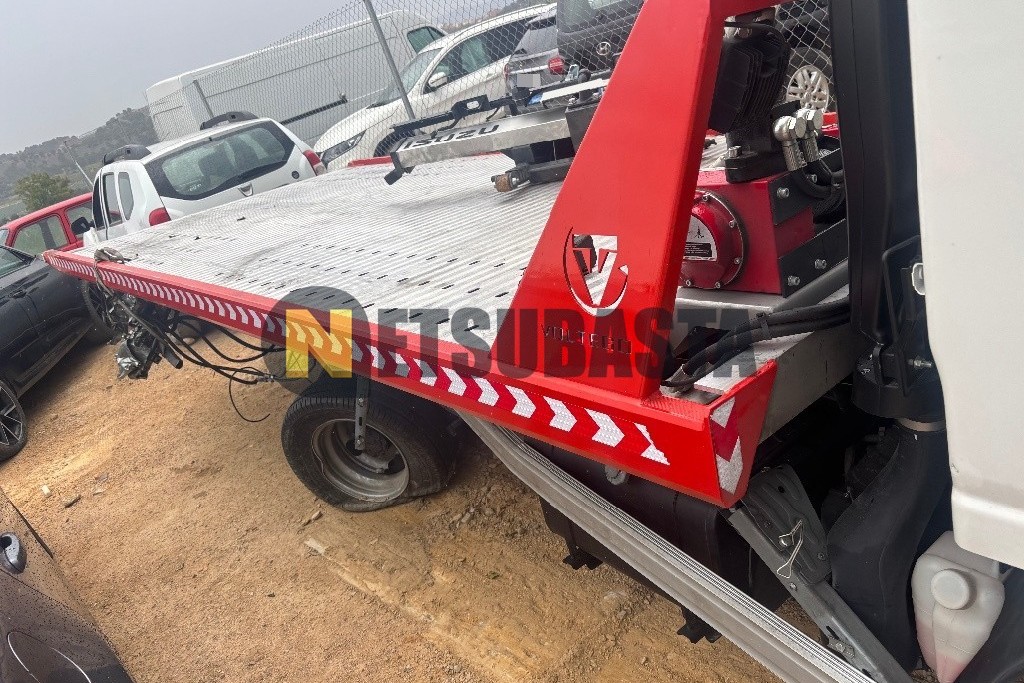 Isuzu Grua Portacoche 1.9 D 2024