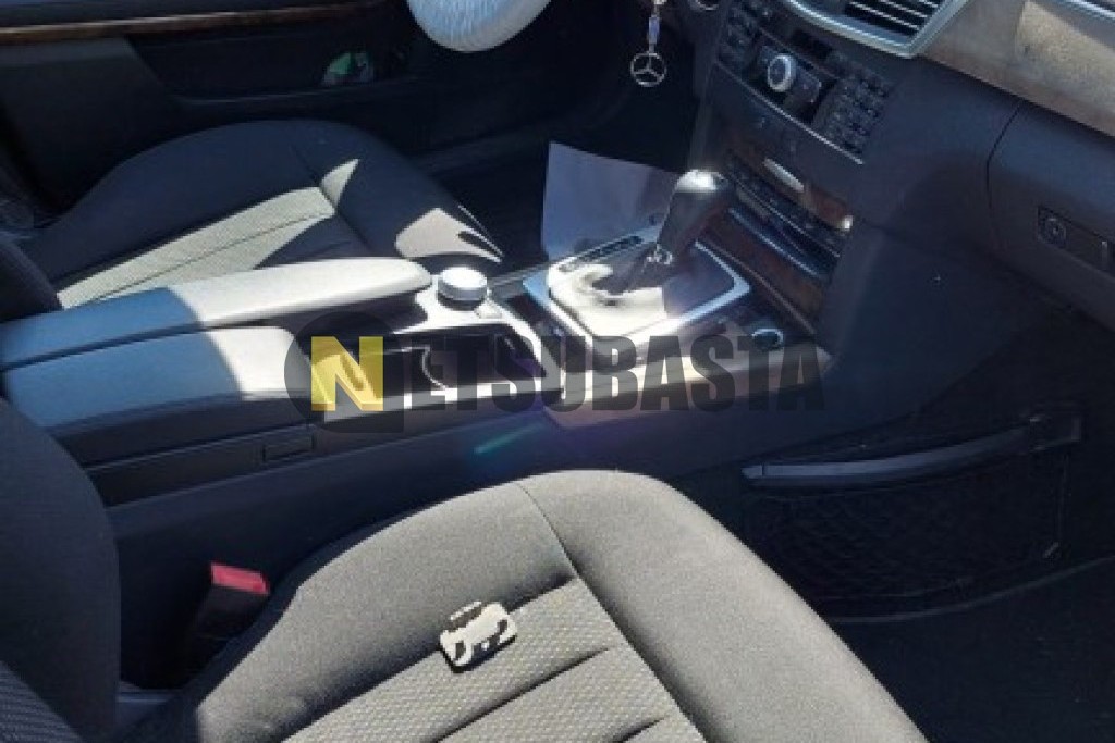 Mercedes-Benz E 250 CDI BlueEFFICIENCY Aut. 2010