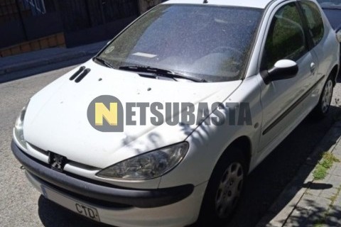 Renault Maxity 2.5 TD 140.456 2012