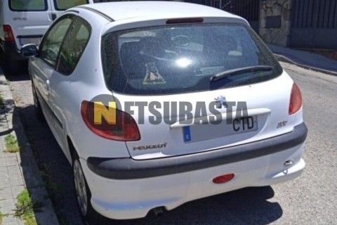 Renault Maxity 2.5 TD 140.456 2012