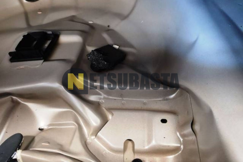 Peugeot 2008 1.5 BlueHDi EAT8 2021