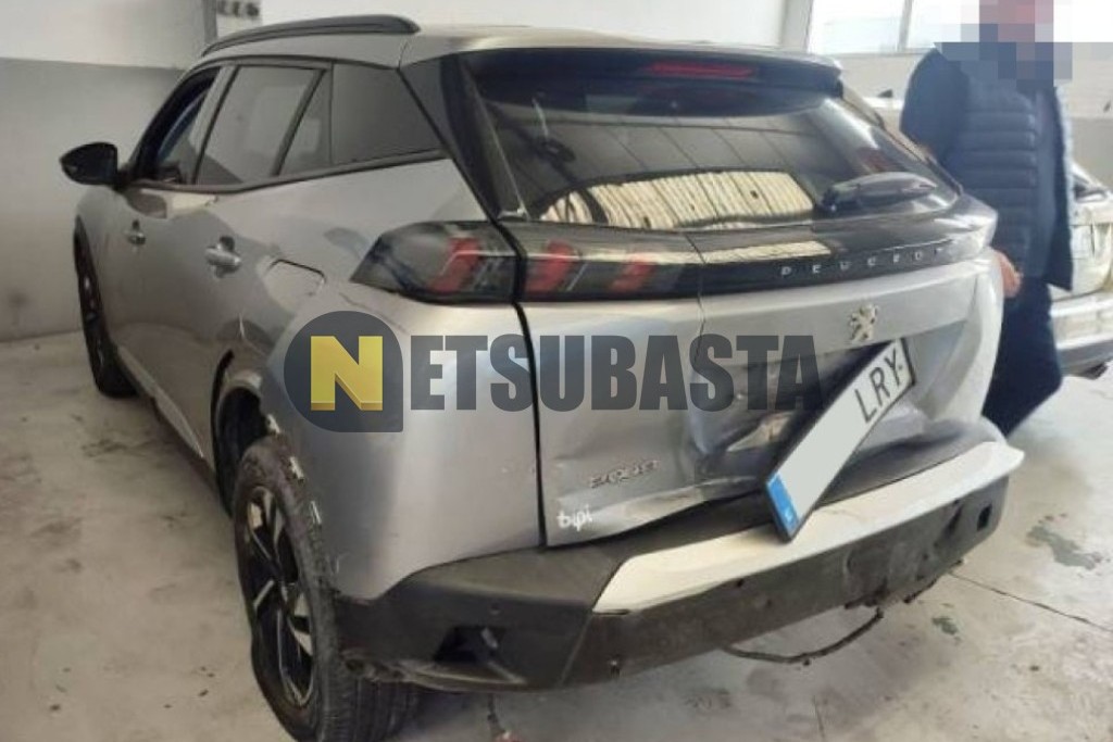 Peugeot 2008 1.5 BlueHDi EAT8 2021