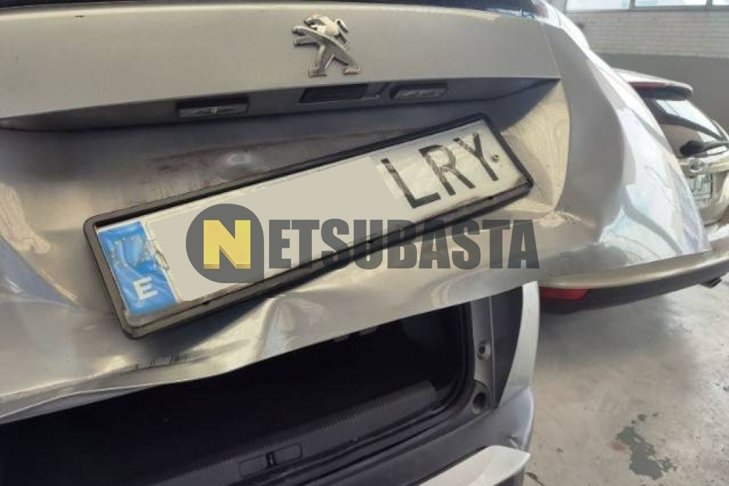 Peugeot 2008 1.5 BlueHDi EAT8 2021