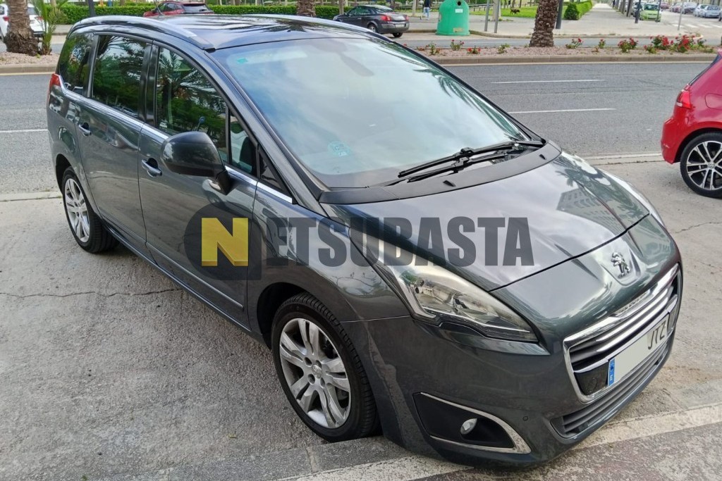 Peugeot 5008 1.6 BlueHDi 2016
