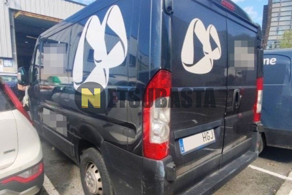 Peugeot Boxer Furgón 2.2 HDi 2011