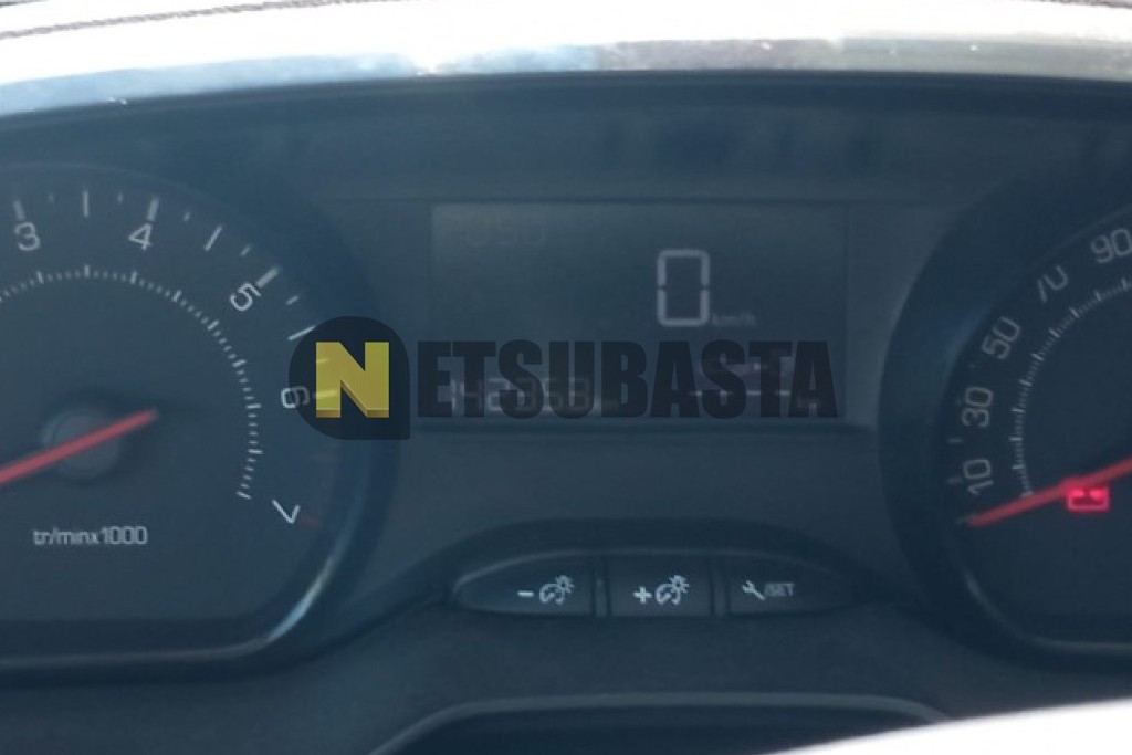 Peugeot 208 1.0 PureTech 2014