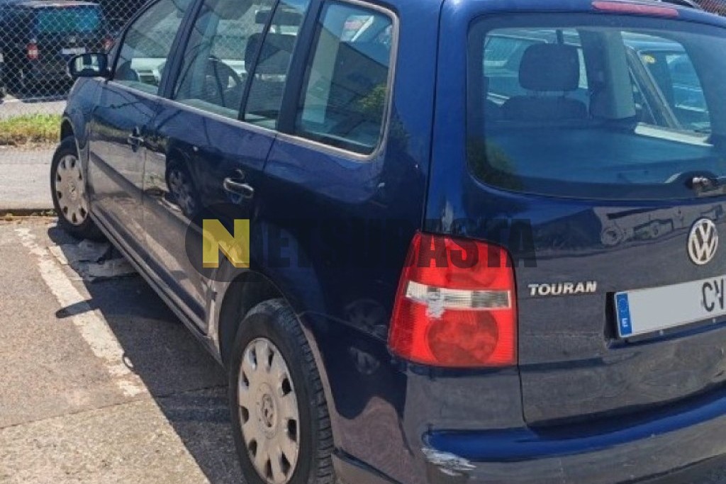 Volkswagen Touran 1.6 FSI 2004