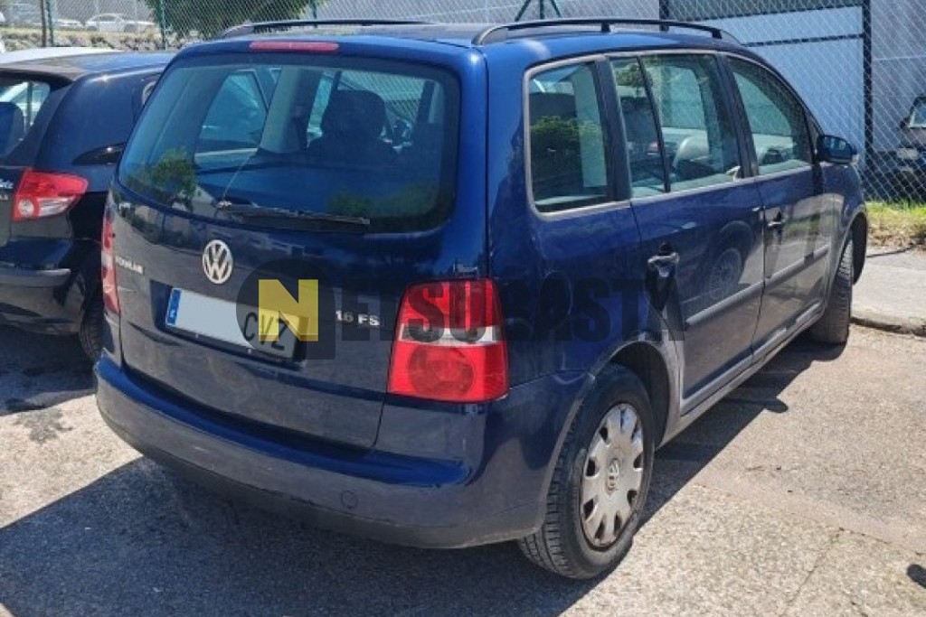 Volkswagen Touran 1.6 FSI 2004