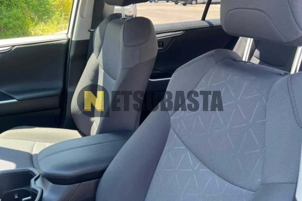 Toyota RAV4 Hybrid 220H 2022