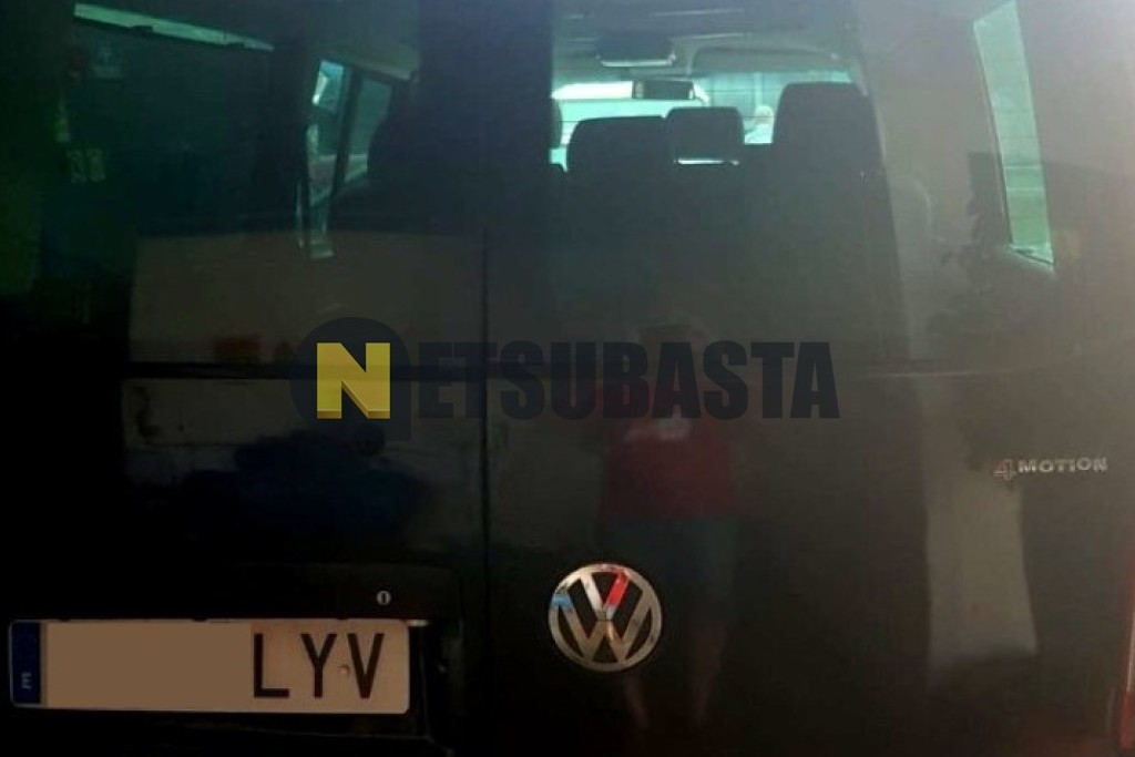 Volkswagen Transporter T5 2.5 TDI 2006
