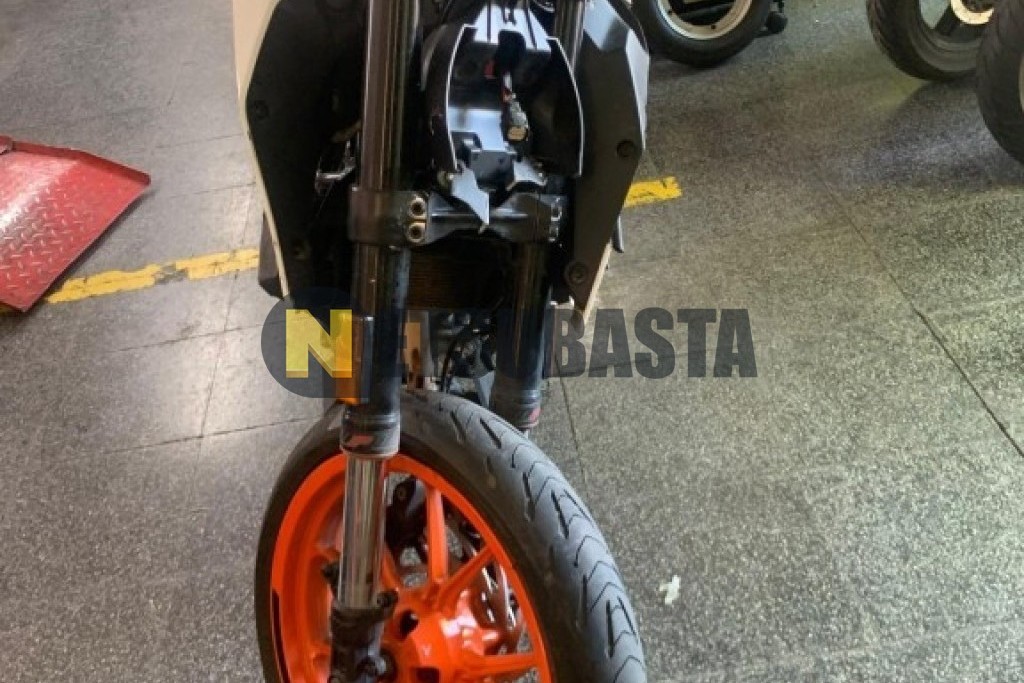 KTM 125 Duke ABS 2023