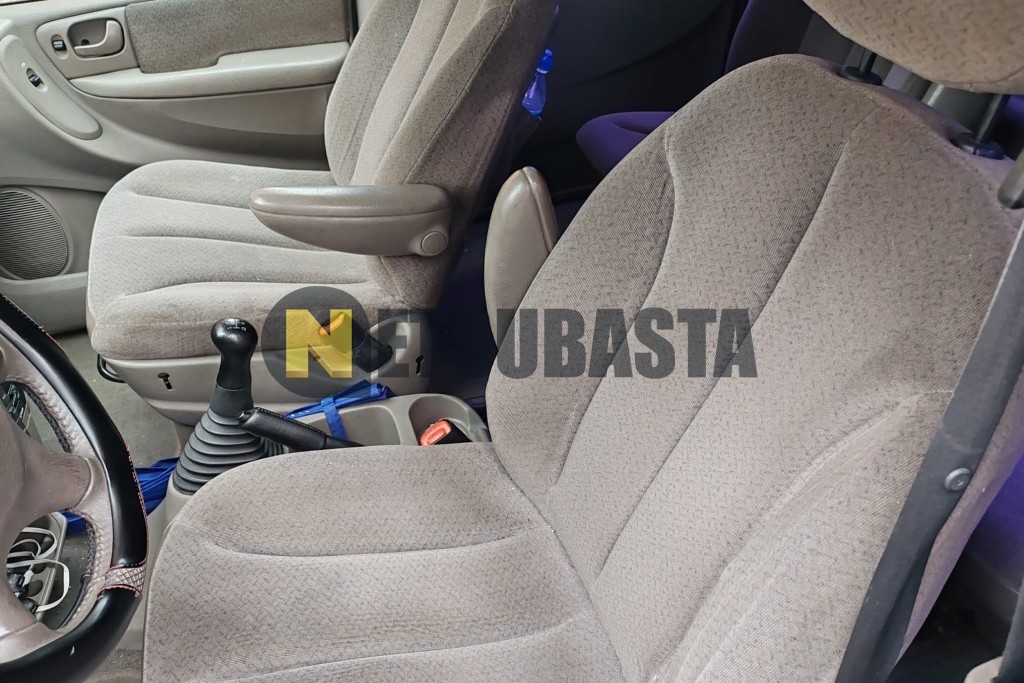 Chrysler Grand Voyager 2.5 CRD 2003