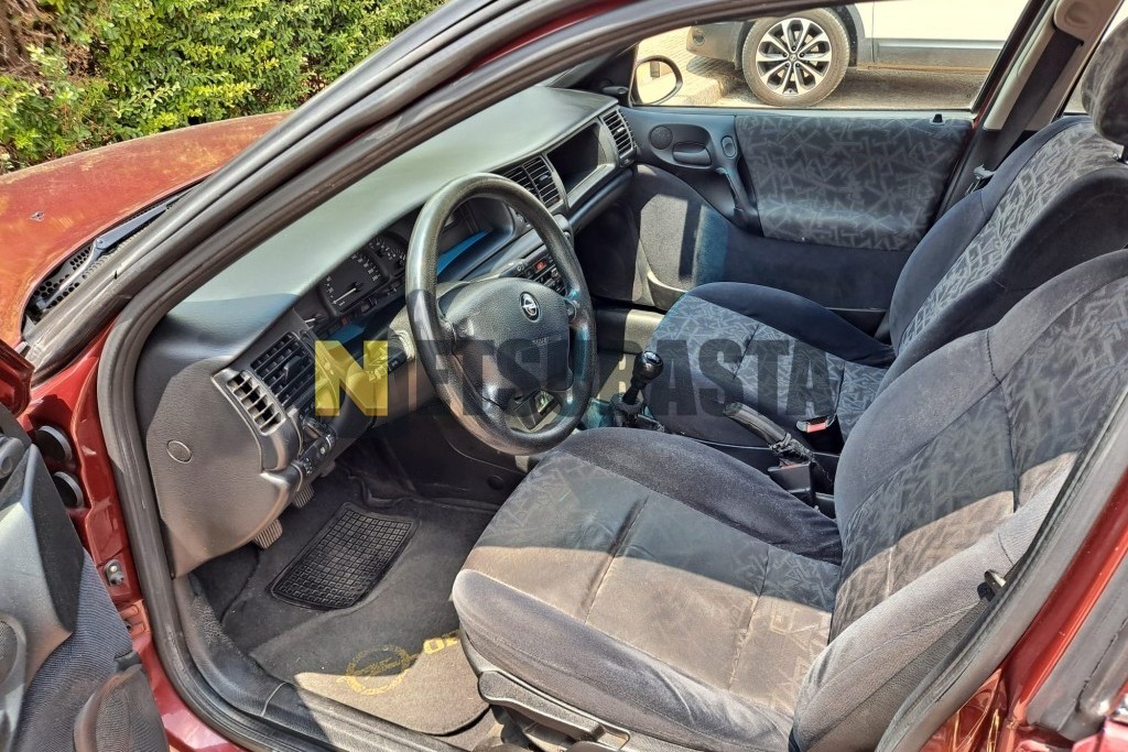 Opel Vectra 1.6 1997