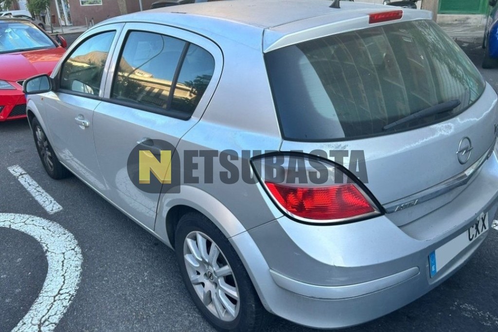 Opel Astra 1.6 16V 2004