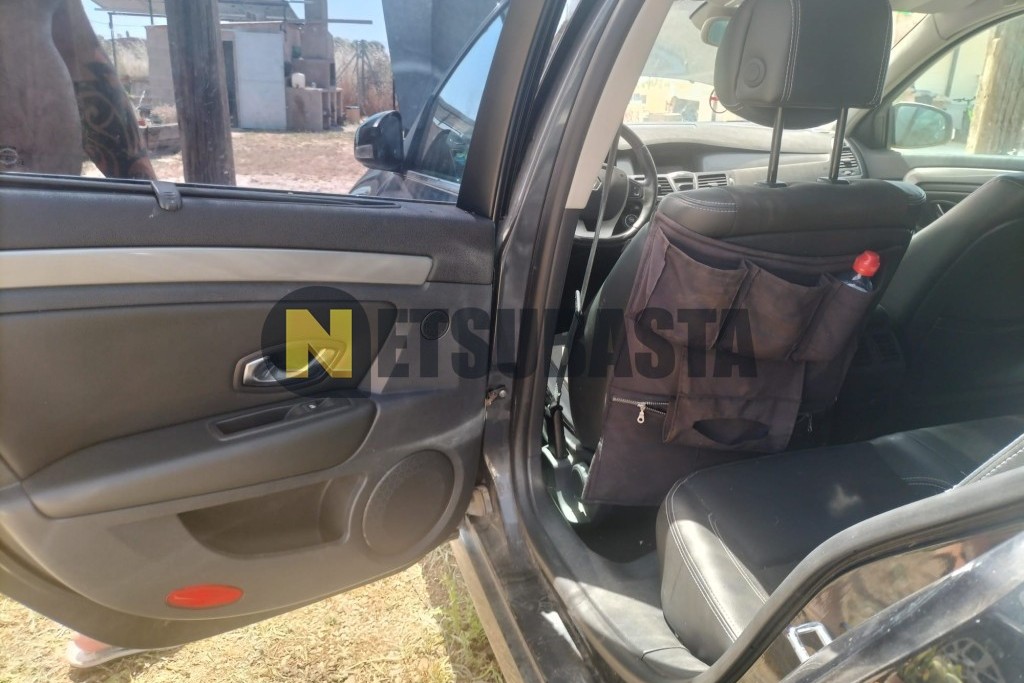 Renault Laguna 2.0 dCi 2012