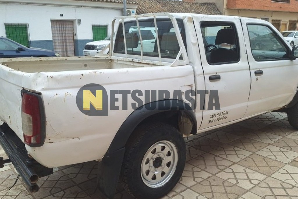 Nissan Pick-Up 2.5 TD 4x4 Navara 2001