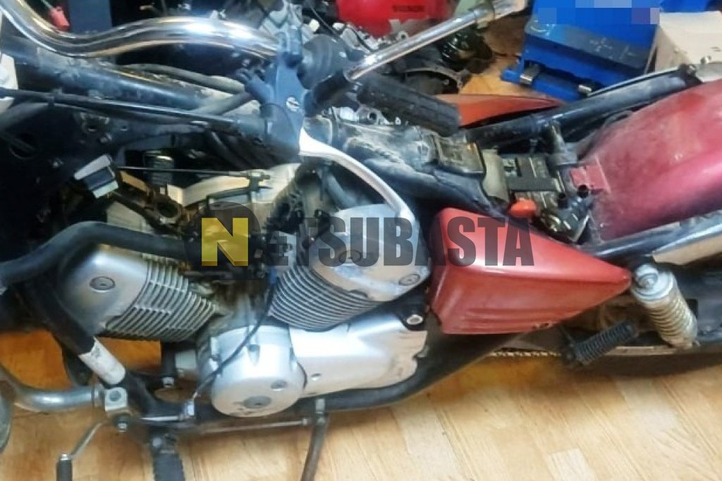 Honda Shadow VT 125 C 2004