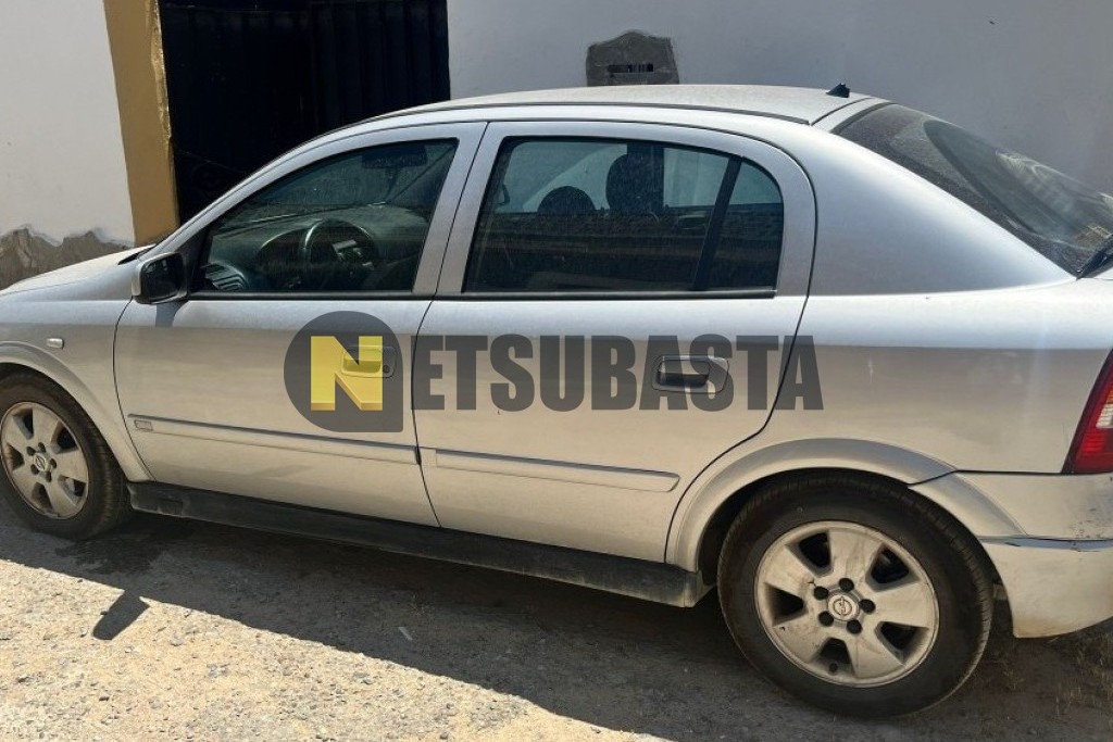 Opel Astra 2.0 DTi 16V 2003