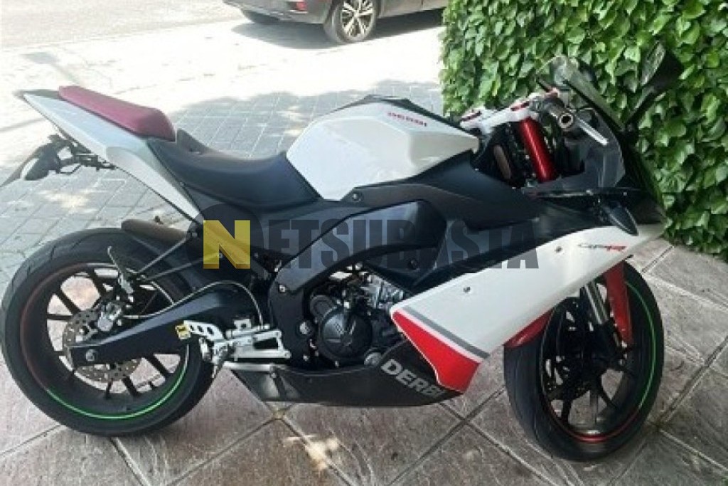 Derbi GPR 125 R 2011
