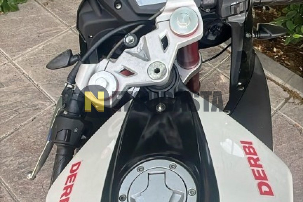 Derbi GPR 125 R 2011