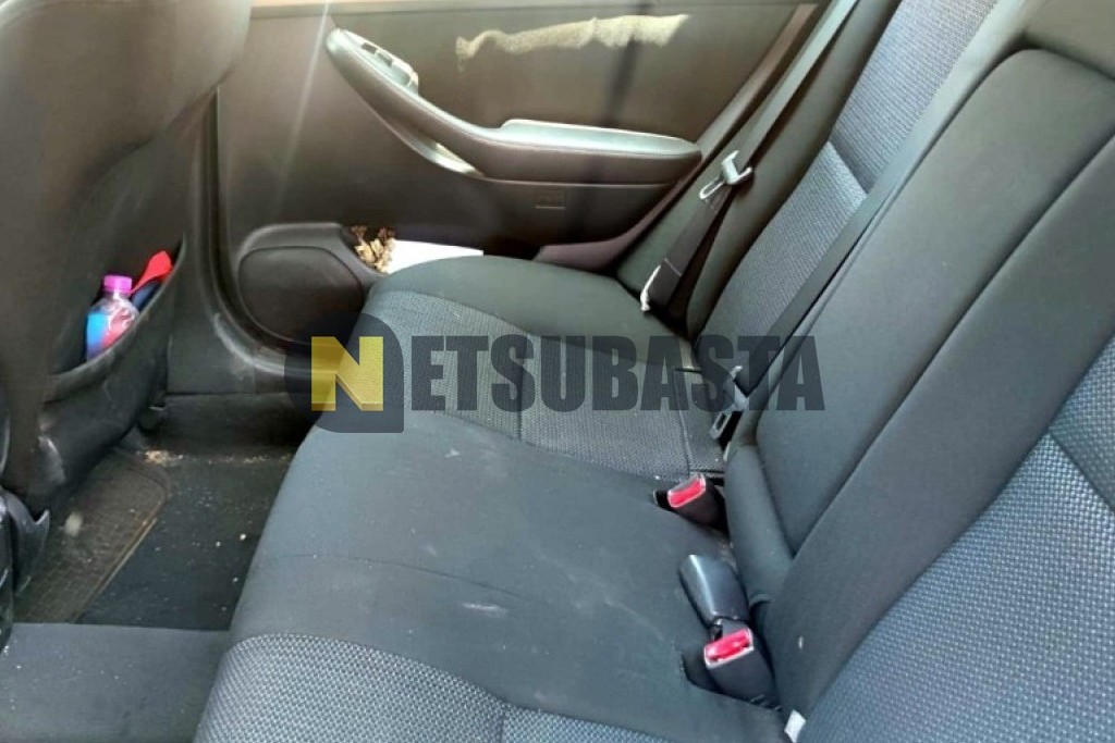 Toyota Avensis Sedán 2.2 D-4D 2007