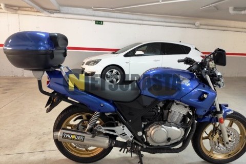Yamaha Majesty 125 2004