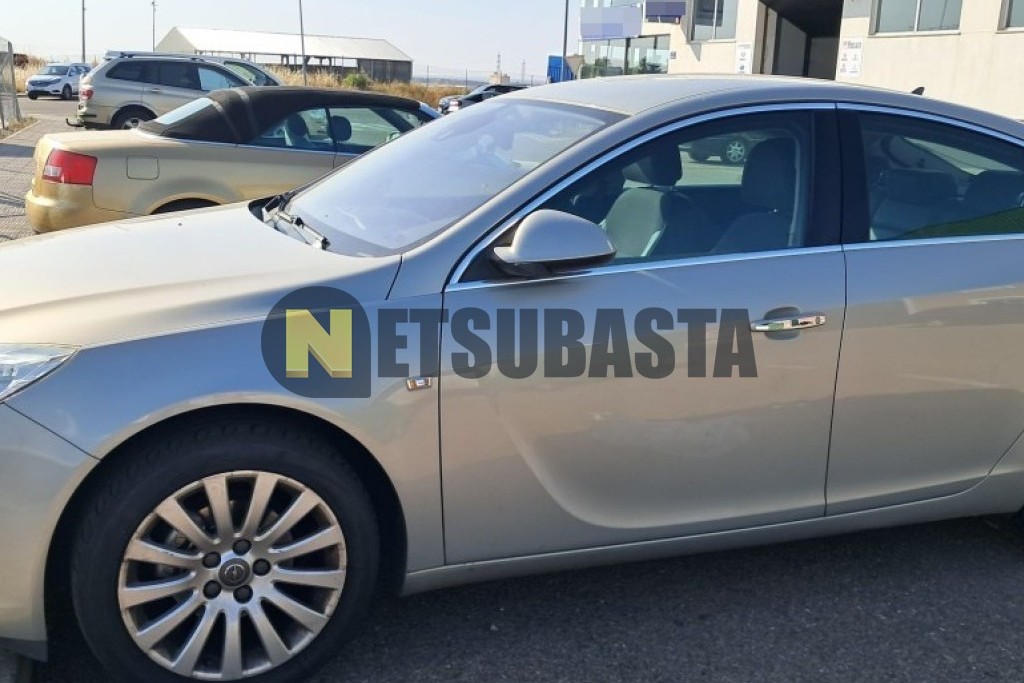 Opel Insignia 1.8 2010
