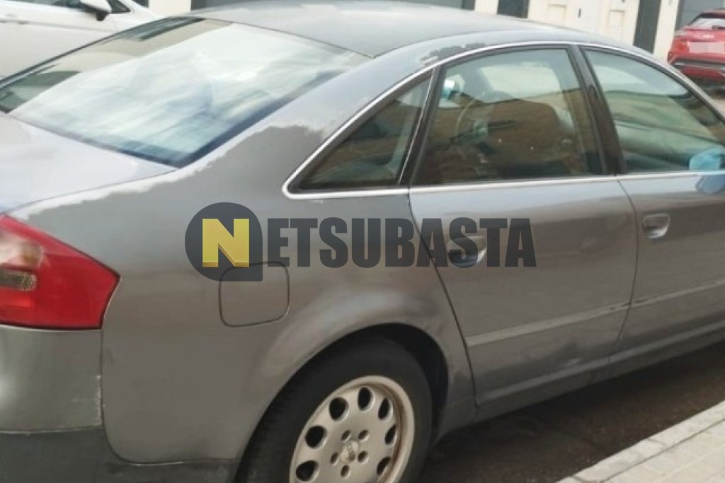 Audi A6 2.5 TDI quattro 2000