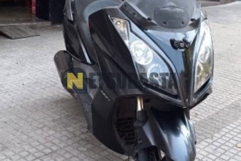 Yamaha Majesty 125 2001