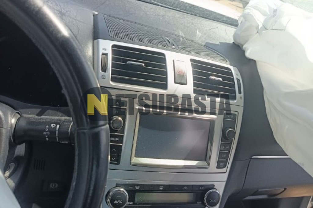 Toyota Avensis 2.0 D4-D 2012