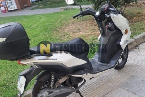 Yamaha Majesty 125 2001