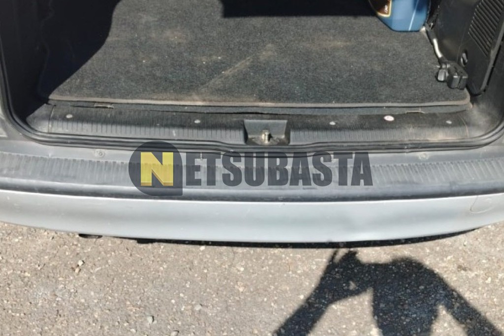 Opel Zafira 2.2 16V 2003