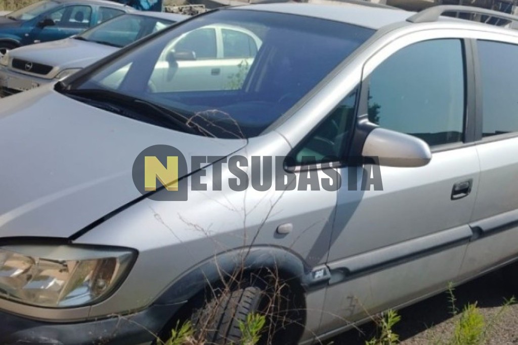 Opel Zafira 2.2 16V 2003