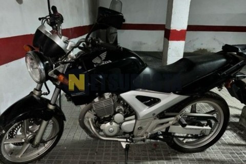 Suzuki GS 500 F 2008