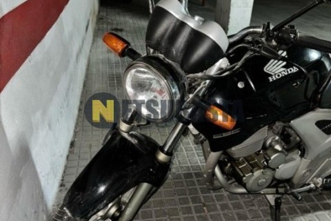 Suzuki GS 500 F 2008
