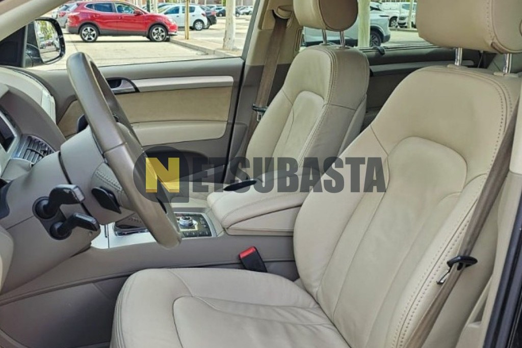 Audi Q7 3.0 TDI quattro tiptronic 8 vel. DPF 2011
