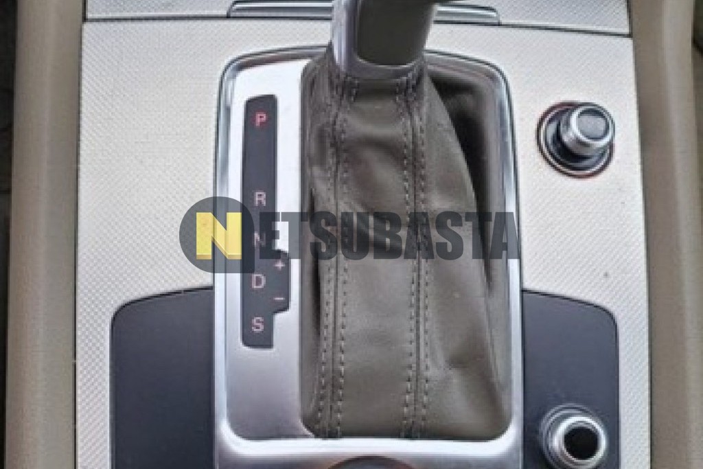 Audi Q7 3.0 TDI quattro tiptronic 8 vel. DPF 2011