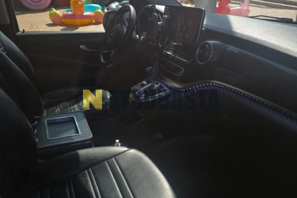 Mercedes-Benz V 220 CDI 7G-TRONIC PLUS 2016