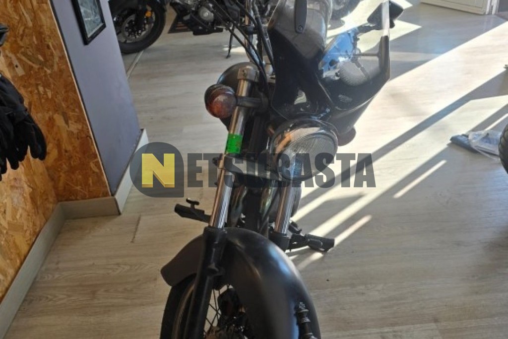 Suzuki Marauder 250 2005