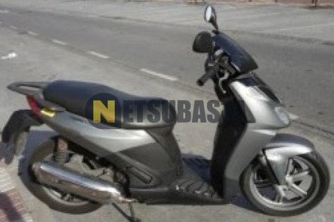 Piaggio X8 200 2005