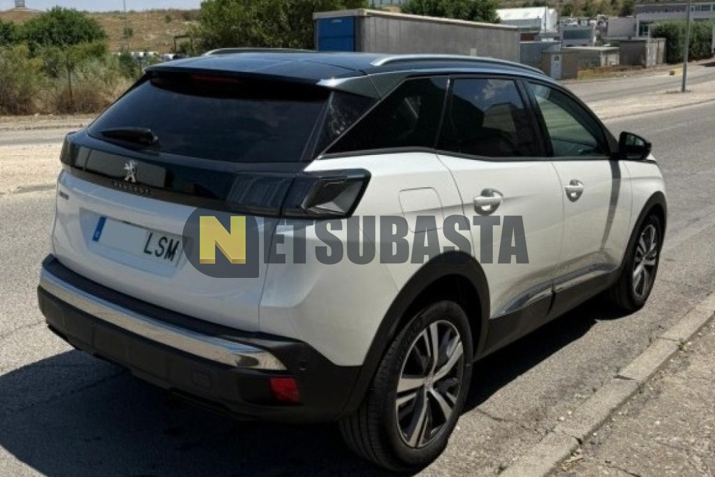 Peugeot 3008 1.5 BlueHDi EAT8 2021