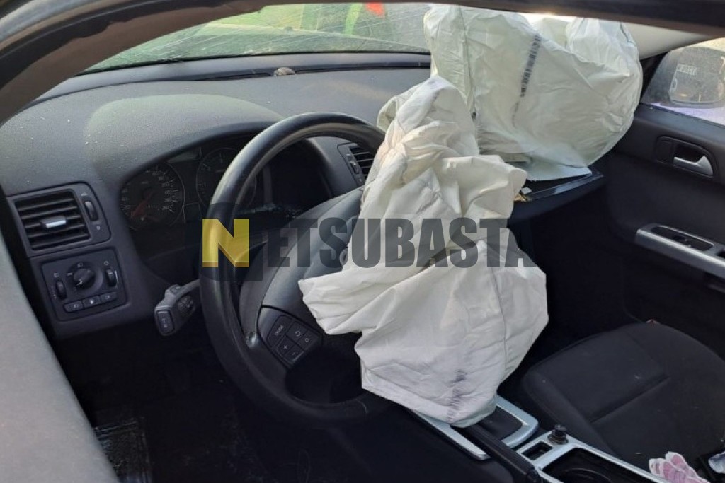 Volvo S40 D4 2011