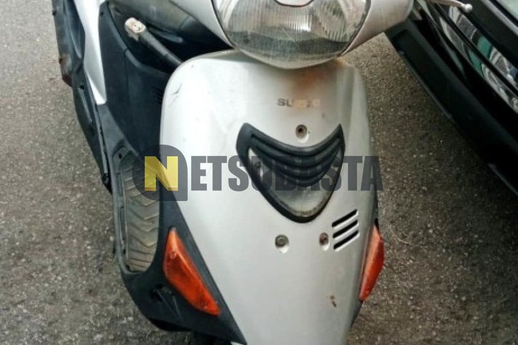 Suzuki AN 125 2000