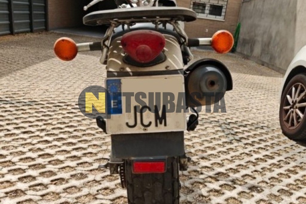 Suzuki VanVan 125 2015
